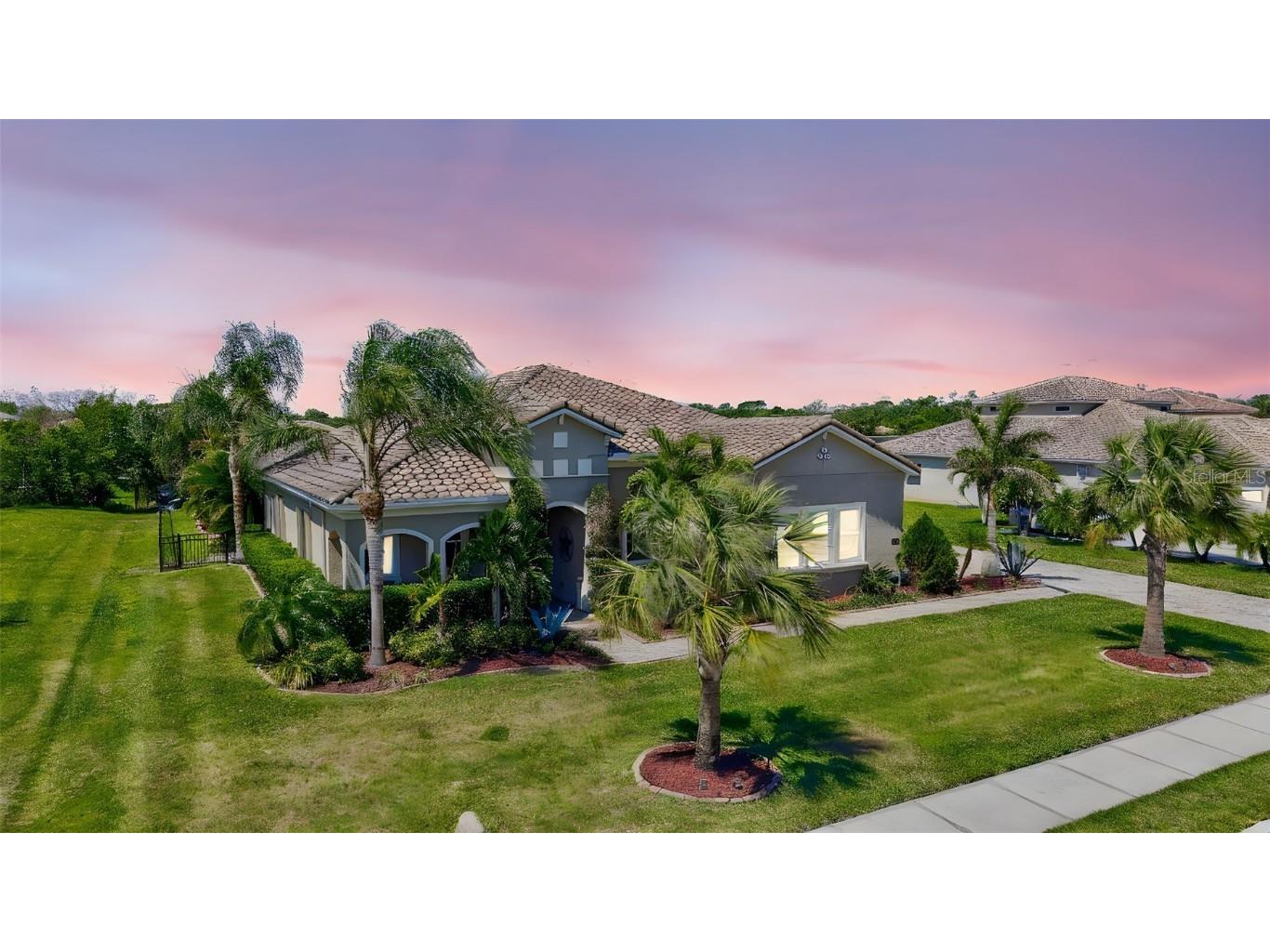 604 166th Street E Bradenton FL 34212 A4644696 image1