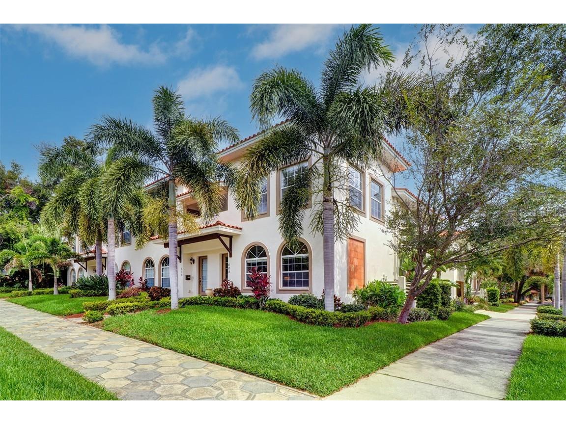 604 2nd Street N Saint Petersburg FL 33701 U8209021 image1