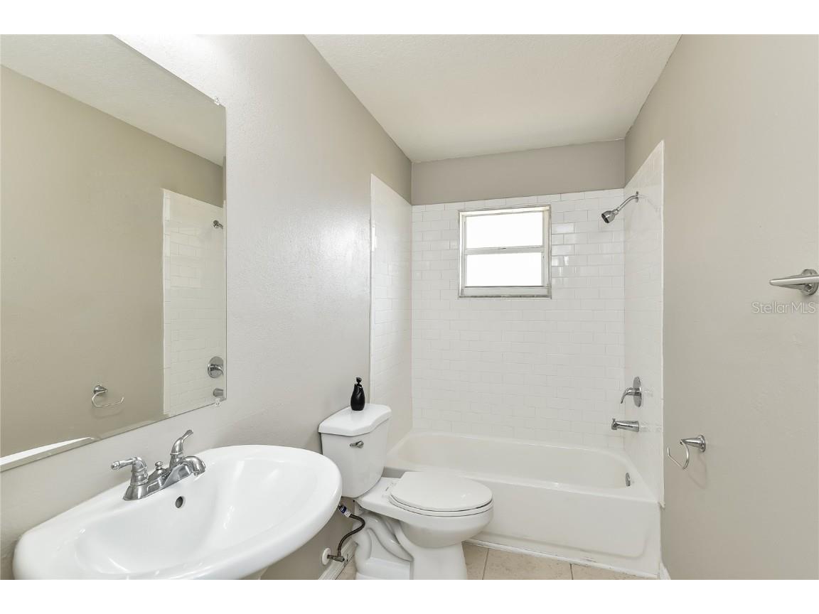 604 37th Street W Bradenton FL 34205 O6359628 image12