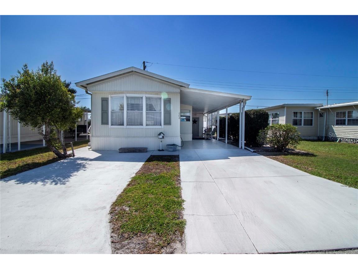 604 50th Avenue Plaza W Bradenton FL 34207 A4528821 image1