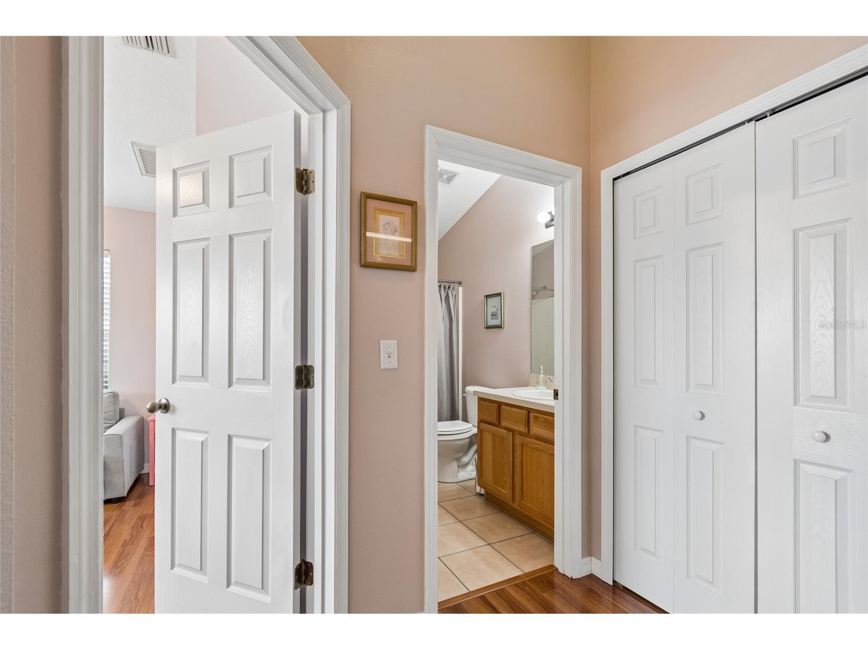 604 51st Avenue N Saint Petersburg FL 33703 TB8514402 image21
