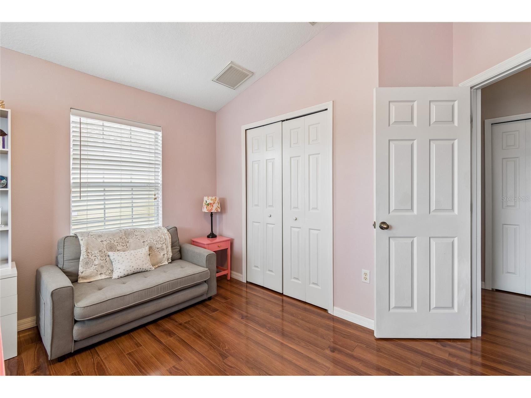 604 51st Avenue N Saint Petersburg FL 33703 TB8514402 image25