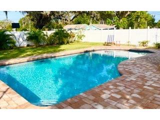 604 7th Avenue SW Largo FL 33770 TB8476438 image1