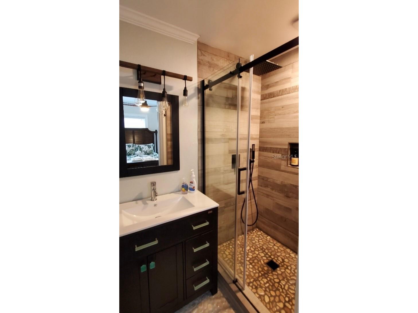 604 7th Avenue SW Largo FL 33770 TB8476438 image13