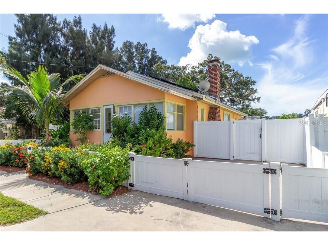 604 Alden Avenue Clearwater FL 33755 U8227184 image1