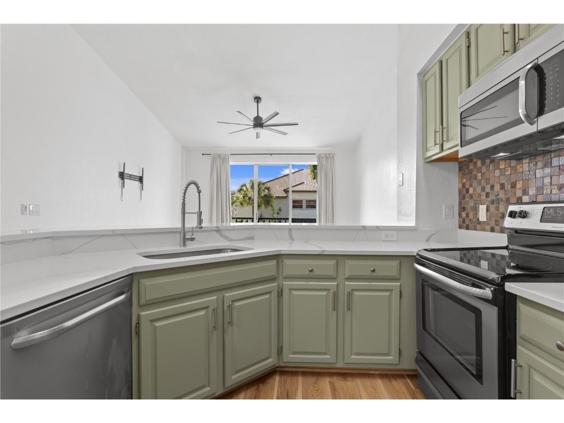 604 Arbor Lake Lane Tampa FL 33602 TB8445156 image13