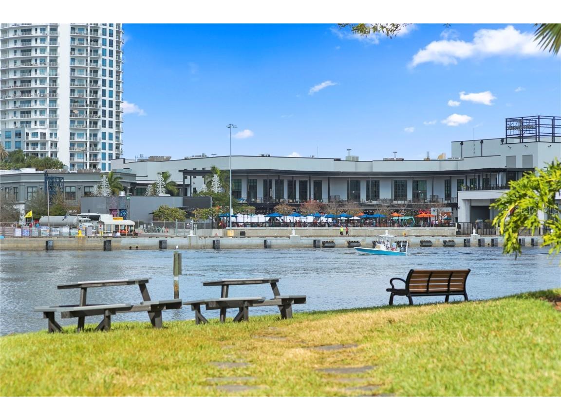 604 Arbor Lake Lane Tampa FL 33602 TB8445156 image35