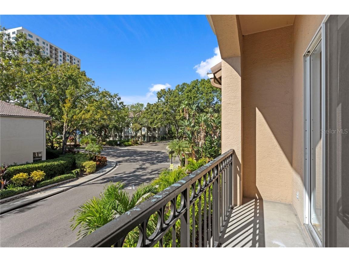 604 Arbor Lake Lane Tampa FL 33602 TB8445156 image5