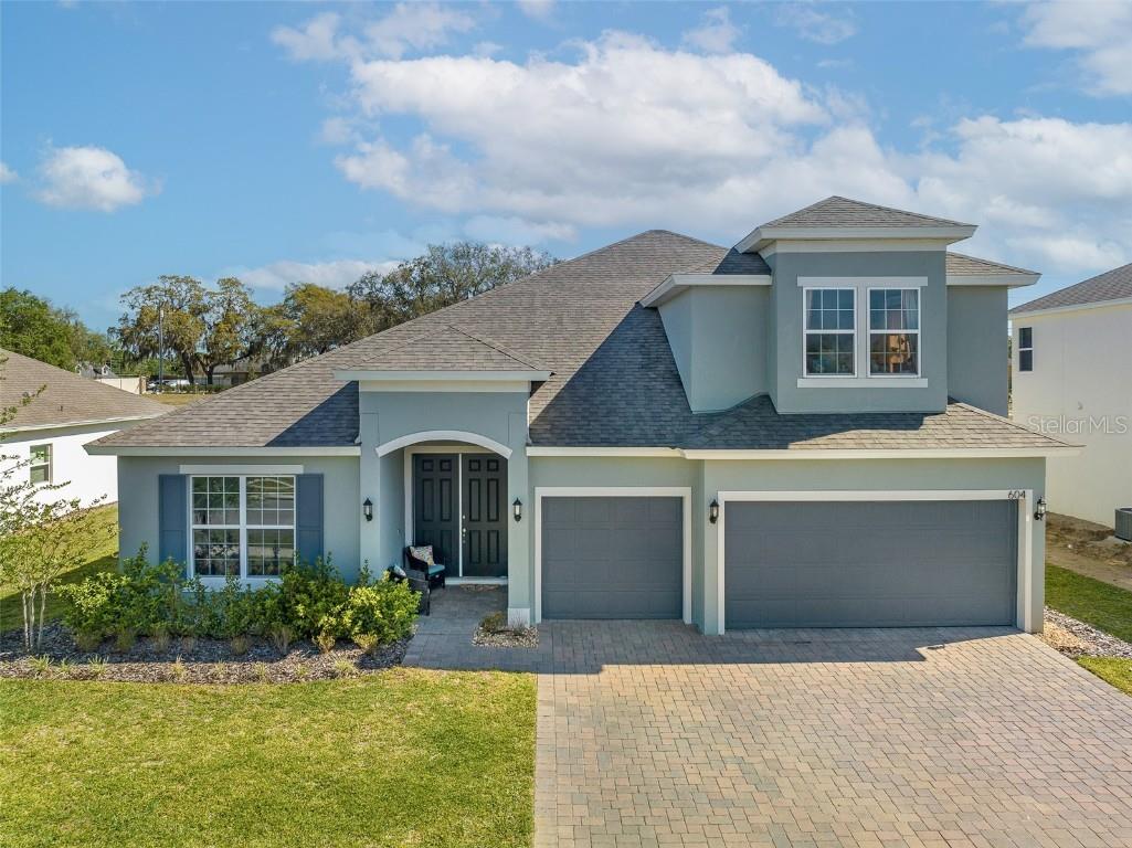 604 Avila Place Howey In The Hills FL 34737 O6100044 image1