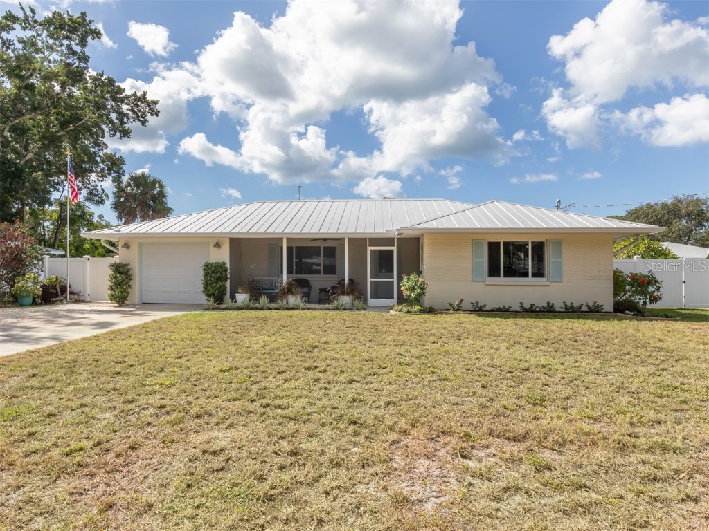 604 Bay Point Avenue Nokomis FL 34275 N6129402 image1