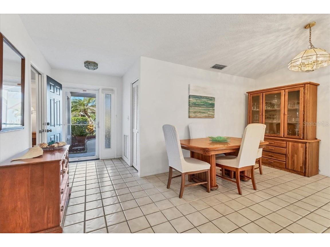 604 Chestnut Lane Englewood FL 34223 D6144776 image7