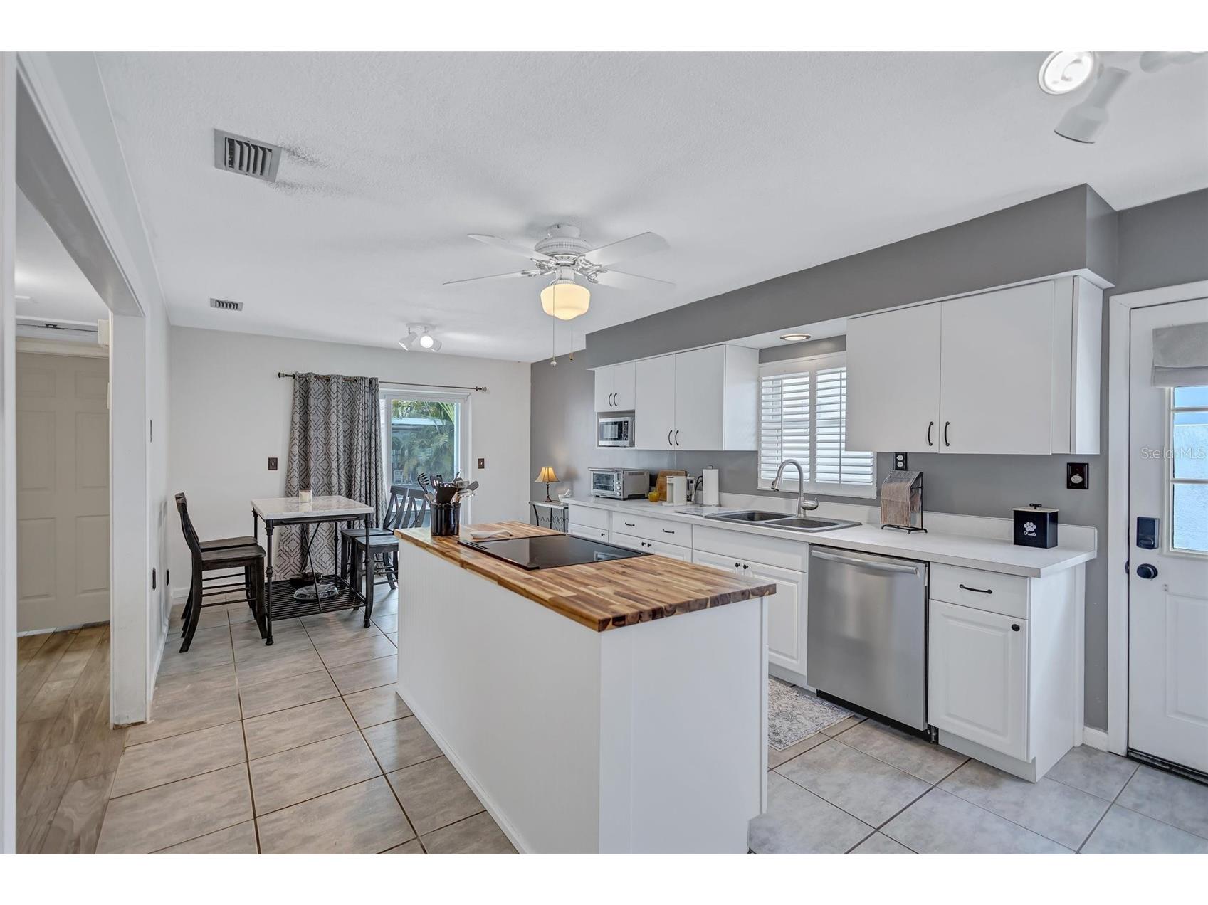 604 E Davis Boulevard Tampa FL 33606 - HILLSBOROUGH BAY/ SEDDON CH TB8512939 image12