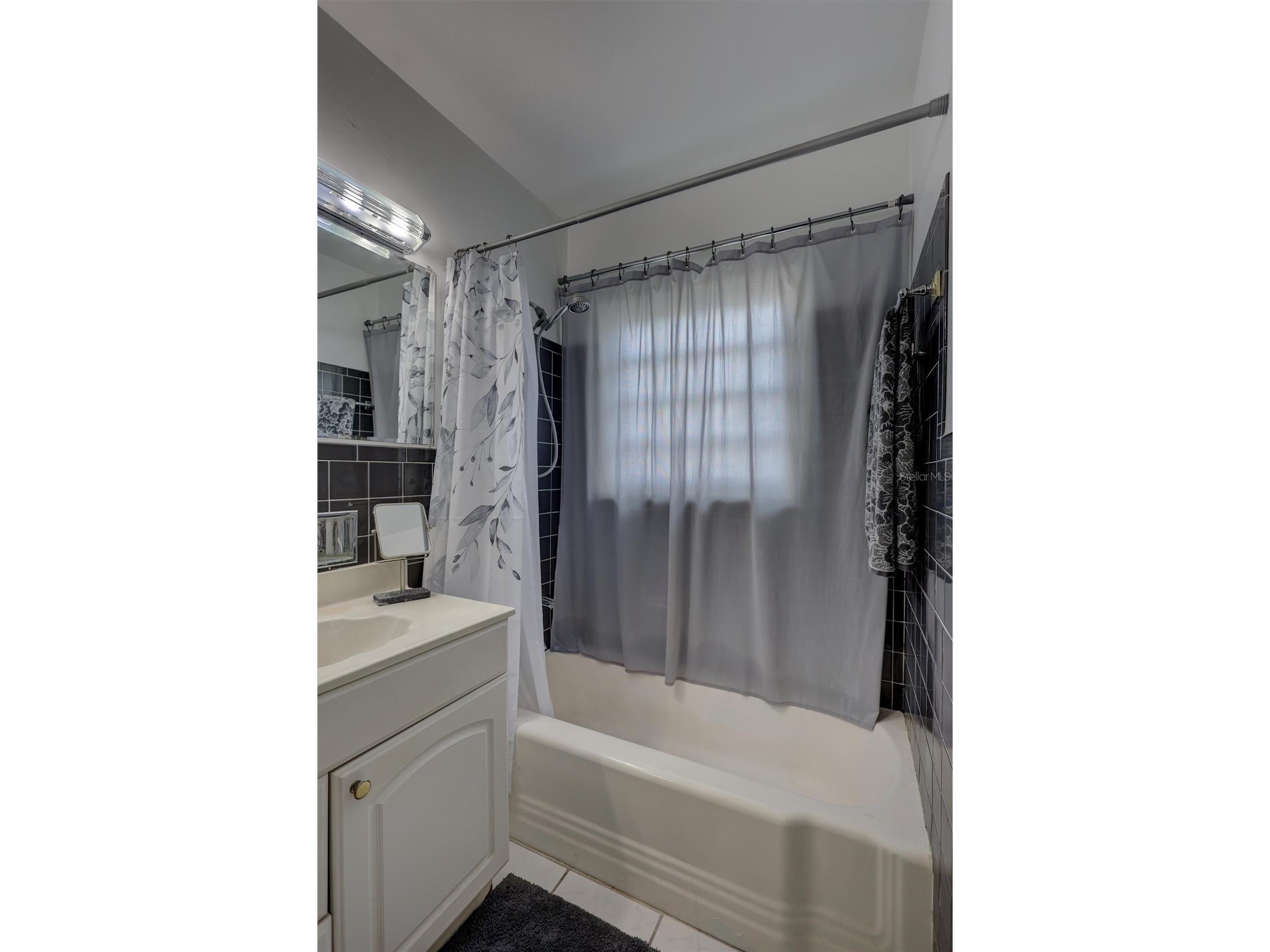 604 E Davis Boulevard Tampa FL 33606 - HILLSBOROUGH BAY/ SEDDON CH TB8512939 image25