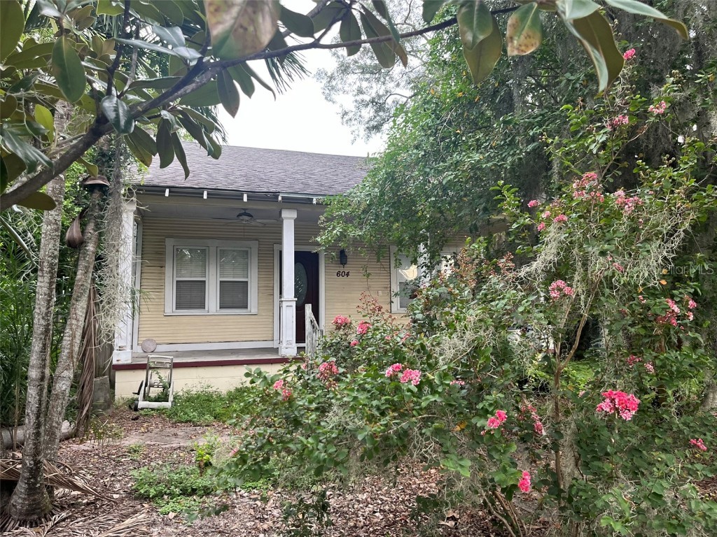 604 E Lambright Street Tampa FL 33604 T3551734 image1