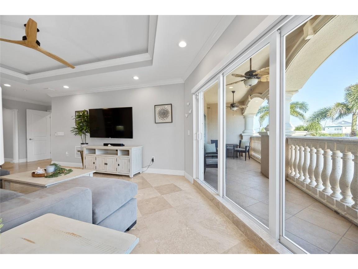 604 Gulf Boulevard #207 Indian Rocks Beach FL 33785 - THE GULF TB8448348 image9