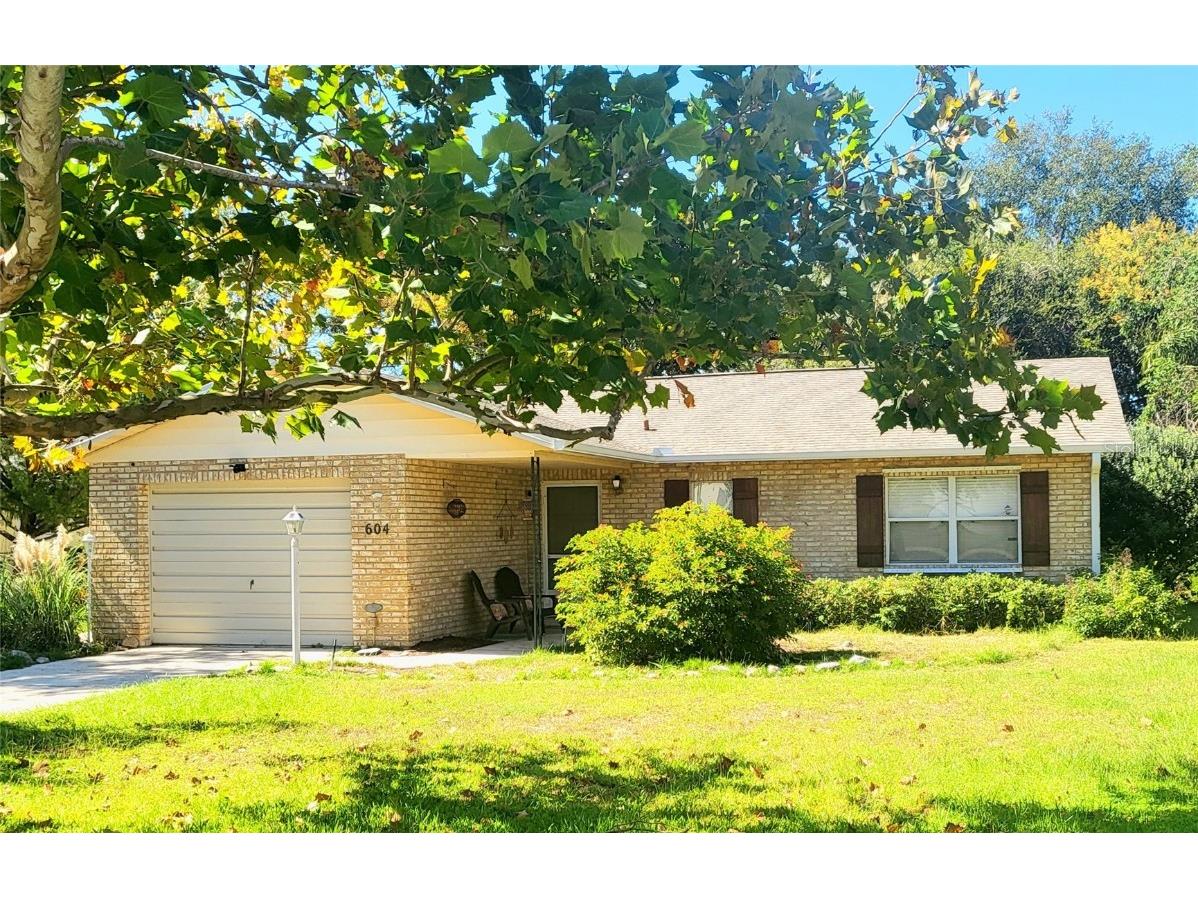 604 Hill Street Eustis FL 32726 G5074671 image1