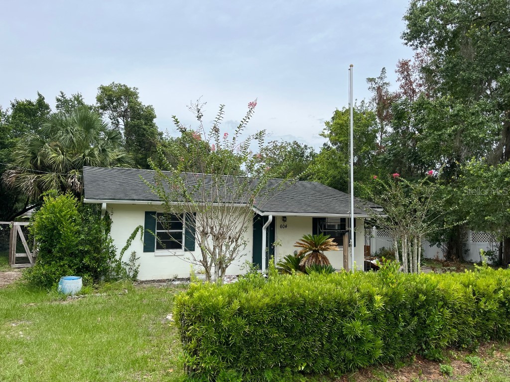 604 Lee Street Wildwood FL 34785 W7855903 image1