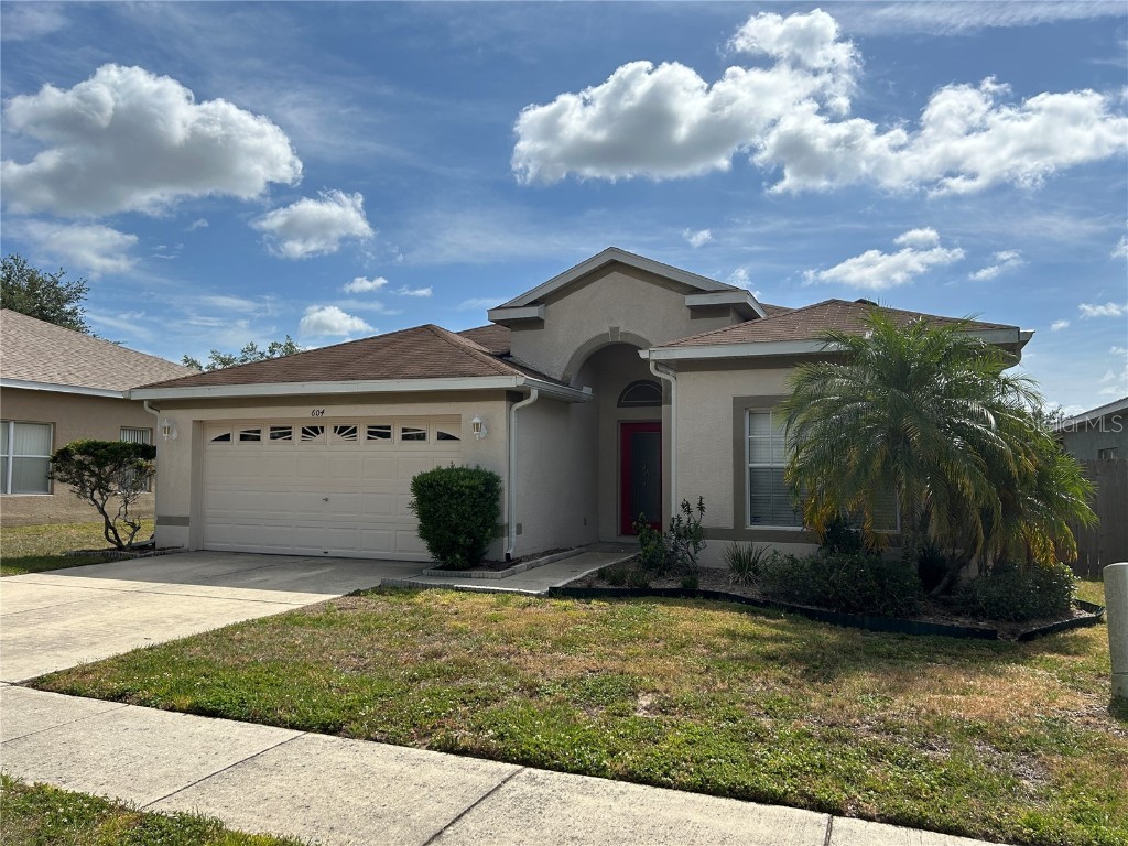 604 Maple Pointe Drive Seffner FL 33584 T3523192 image1