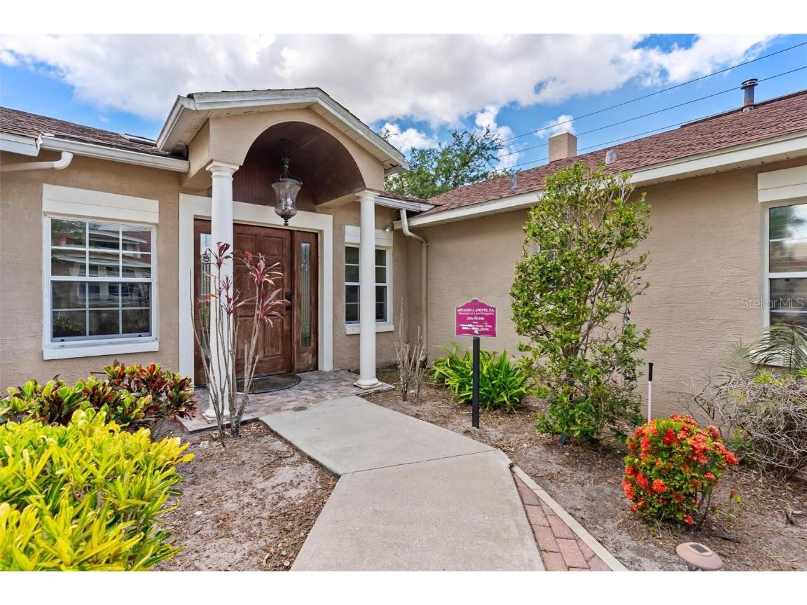 604 N Sinclair Avenue Tavares FL 32778 G5098803 image2