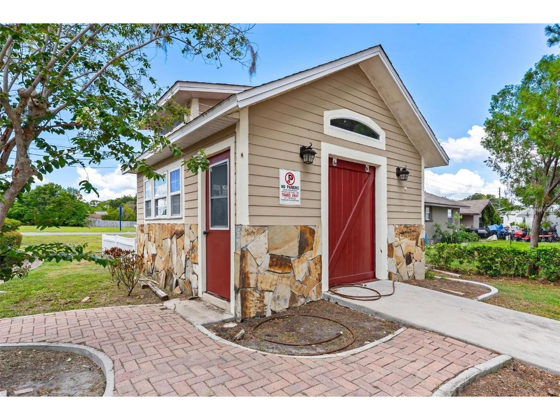 604 N Sinclair Avenue Tavares FL 32778 G5098803 image34