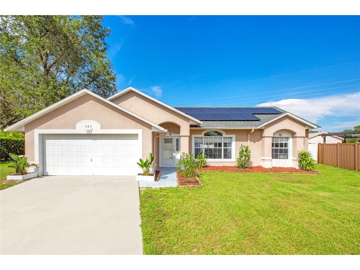 604 Oakpark Loop Davenport FL 33837 O6166391 image1
