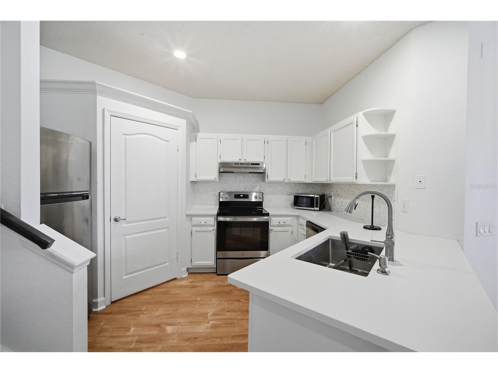 604 Seascape Way Tampa FL 33602 TB8494925 image12