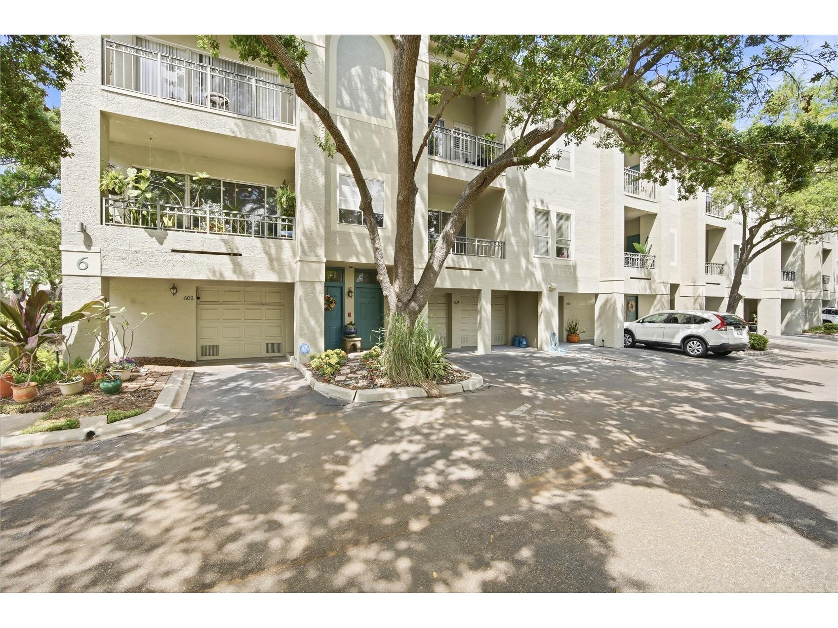 604 Seascape Way Tampa FL 33602 TB8494925 image2