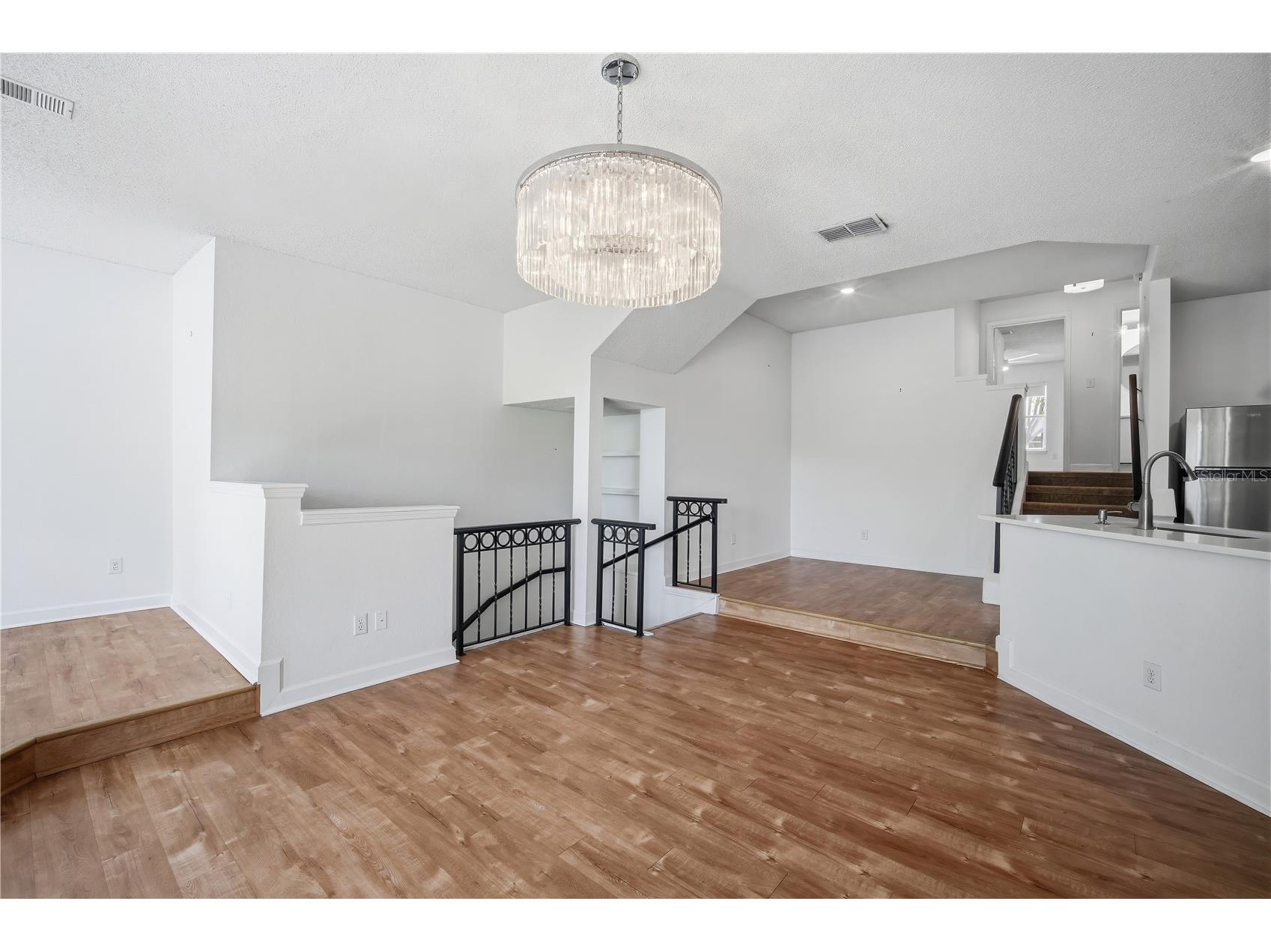 604 Seascape Way Tampa FL 33602 TB8494925 image5