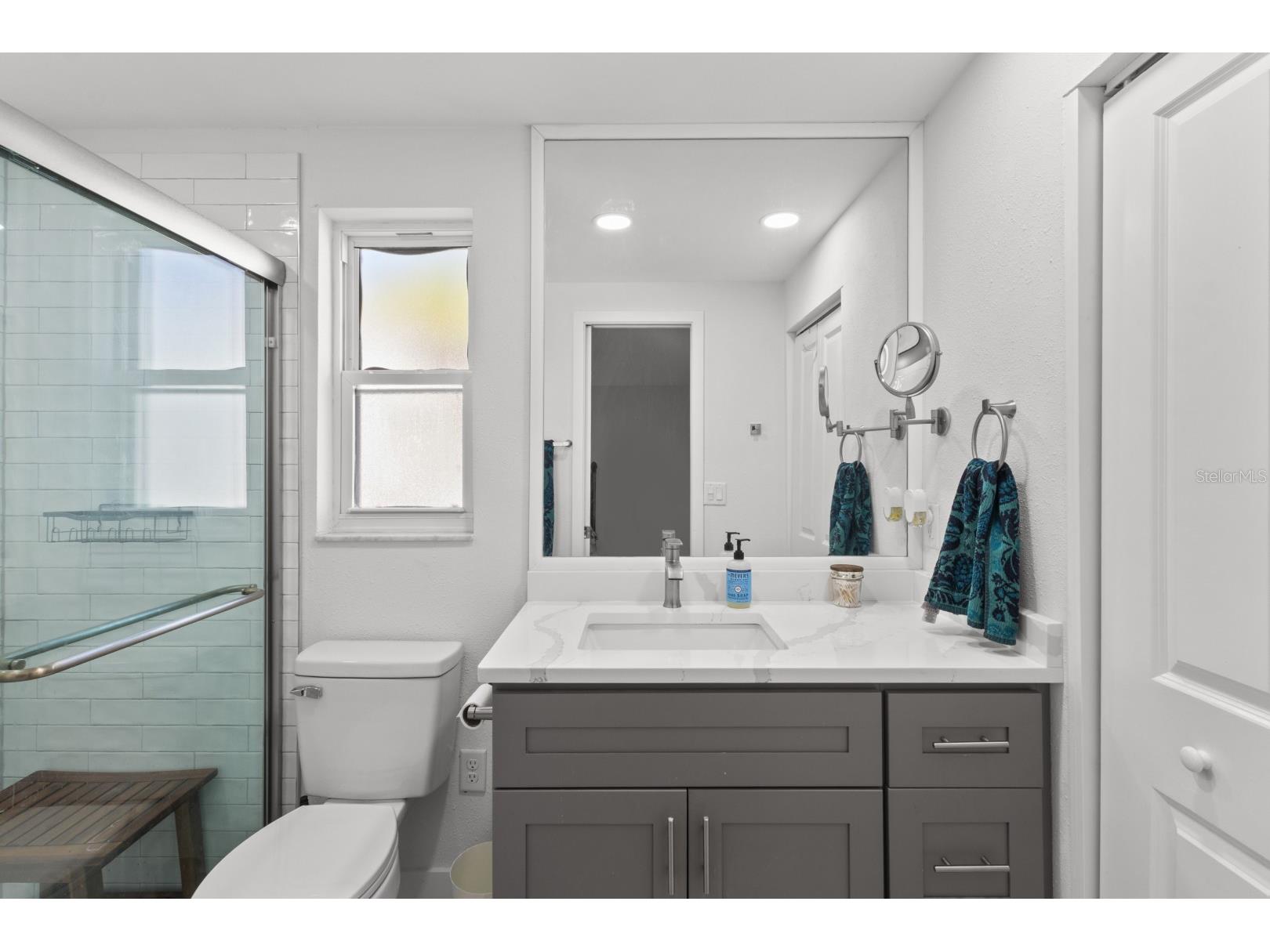 604 Spanish Drive N Longboat Key FL 34228 - SARASOTA BAY/GULF OF MEXICO A4687282 image24