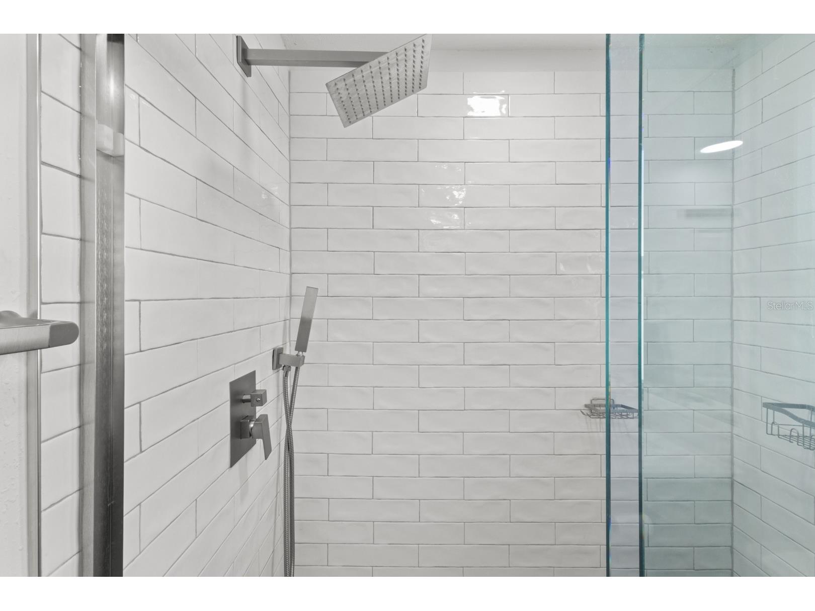 604 Spanish Drive N Longboat Key FL 34228 - SARASOTA BAY/GULF OF MEXICO A4687282 image25