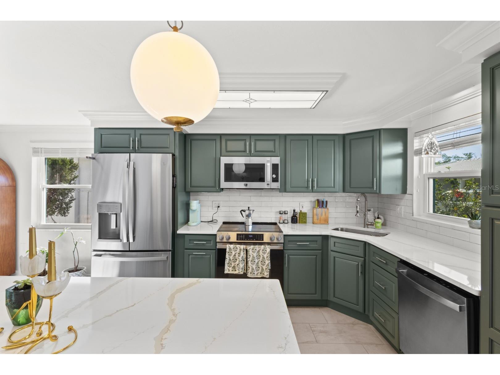 604 Spanish Drive N Longboat Key FL 34228 - SARASOTA BAY/GULF OF MEXICO A4687282 image6