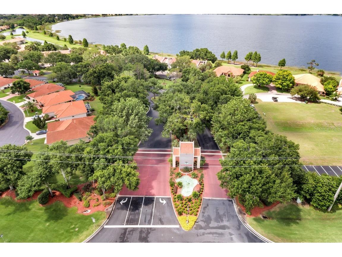 604 Sweet Bay Circle #604 Winter Haven FL 33884 - WINTERSET LAKE P4928281 image1