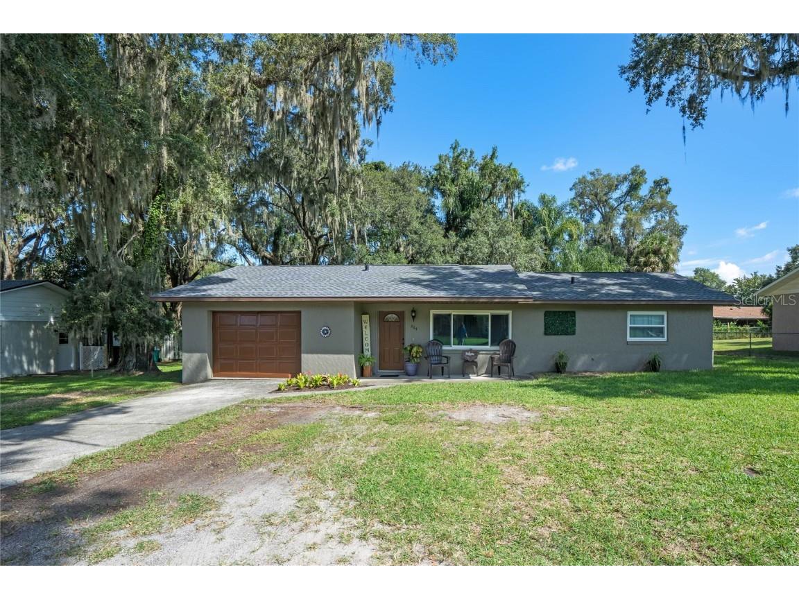 604 W Bidwell Street Fruitland Park FL 34731 O6140228 image1