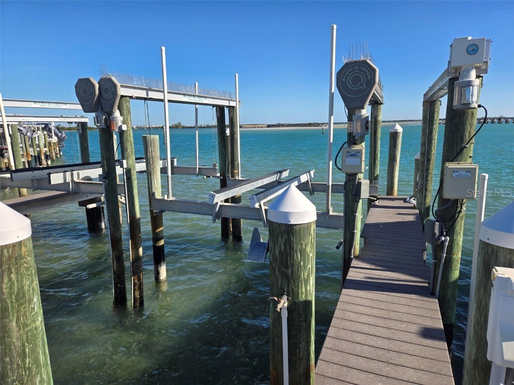6040 Boca Grande Causeway #11 BOAT SLIP Boca Grande FL 33921 - GASPARILLA SOUND D6145288 image1