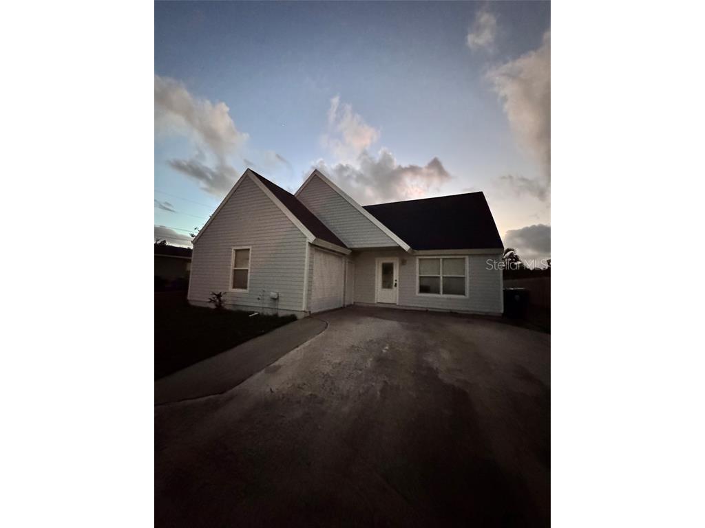 6040 Lace Wood Circle Lake Worth FL 33462 V4947303 image1