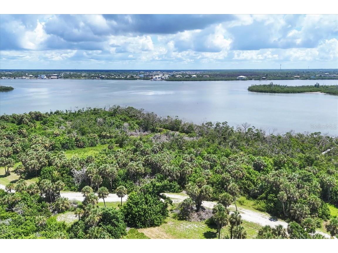 6040 Palm Point Way Placida FL 33946 - ICW D6143678 image10