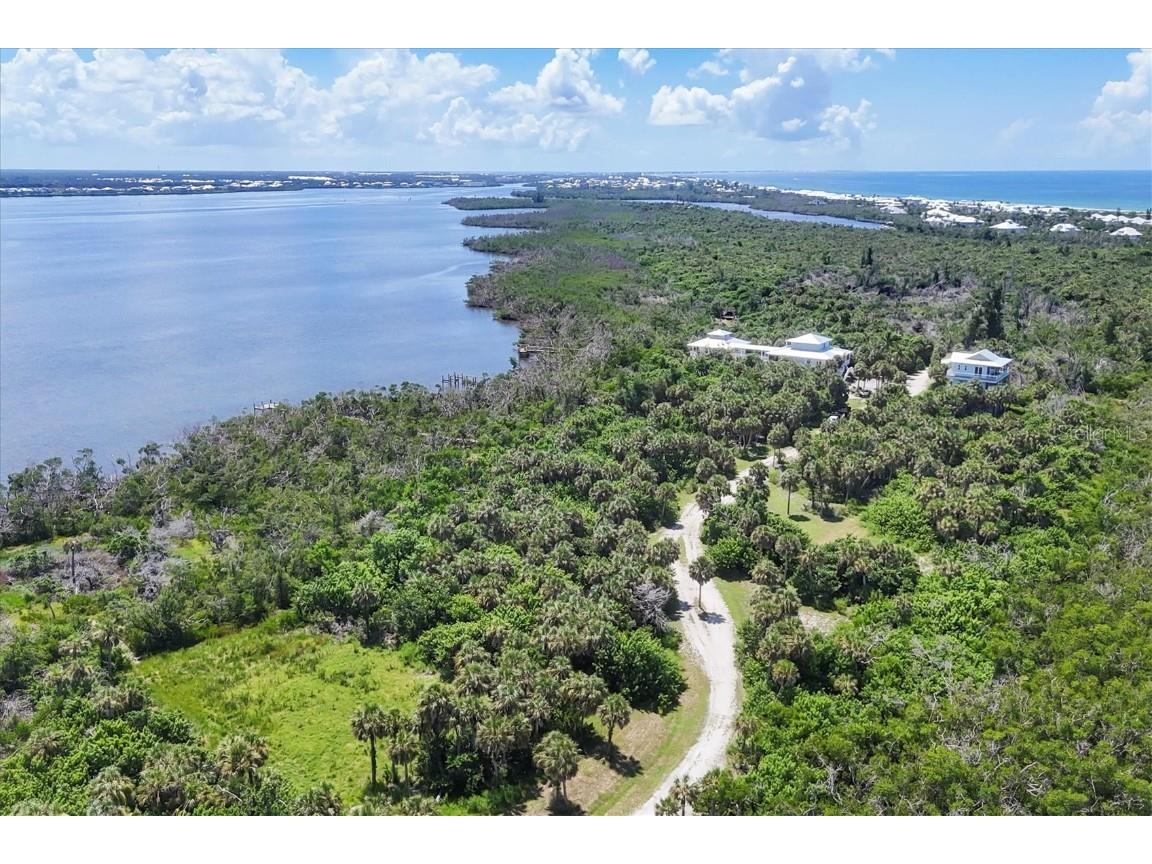 6040 Palm Point Way Placida FL 33946 - ICW D6143678 image21