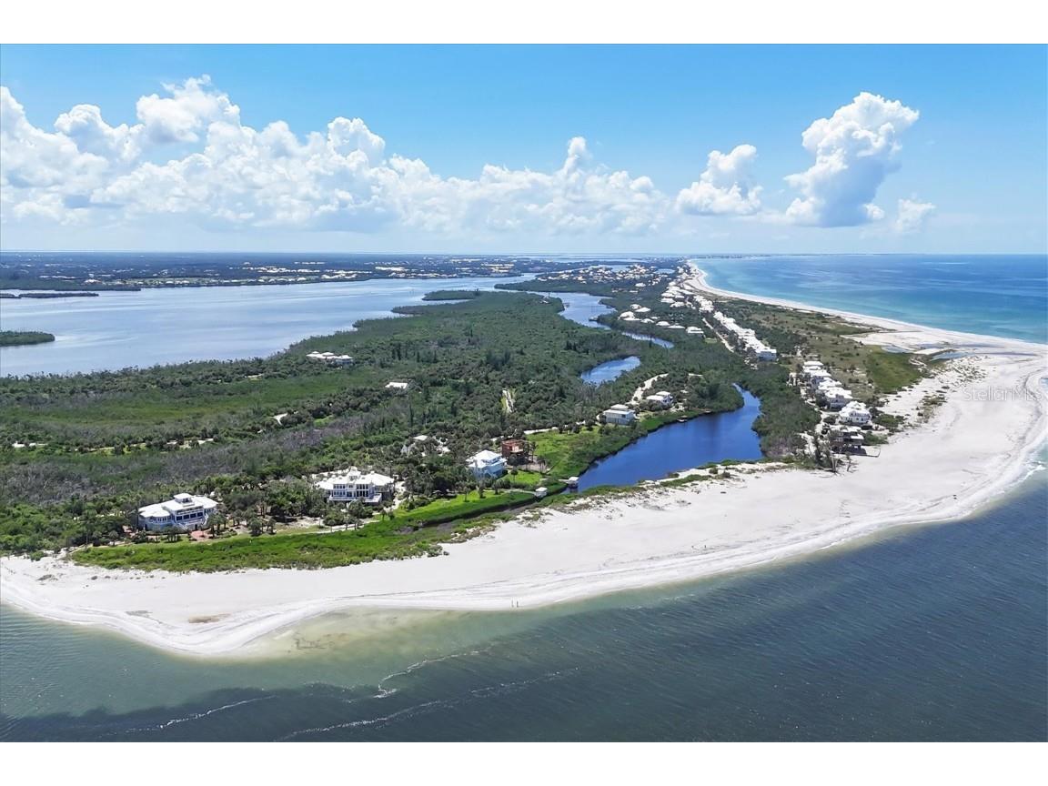 6040 Palm Point Way Placida FL 33946 - ICW D6143678 image8