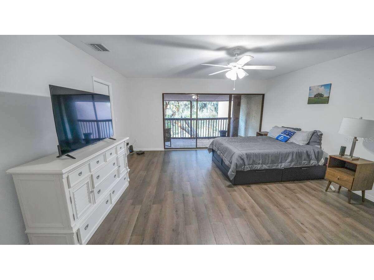 6040 River Trace Road Tampa FL 33617 TB8410278 image11