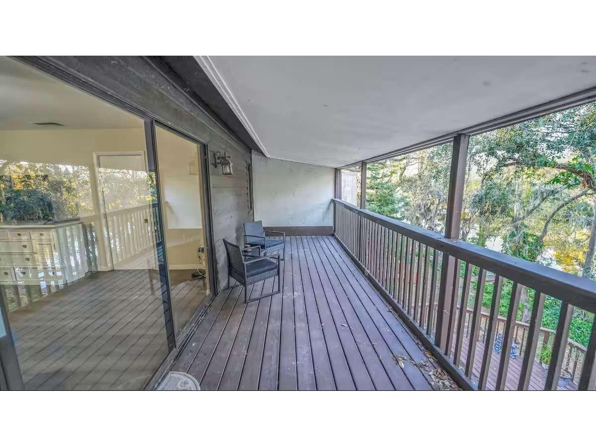 6040 River Trace Road Tampa FL 33617 TB8410278 image16