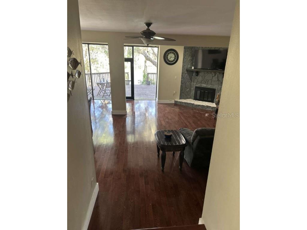 6040 River Trace Road Tampa FL 33617 TB8410278 image3