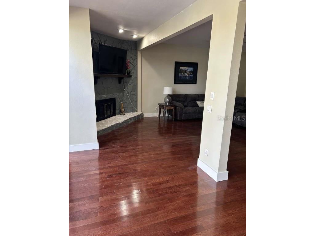 6040 River Trace Road Tampa FL 33617 TB8410278 image6