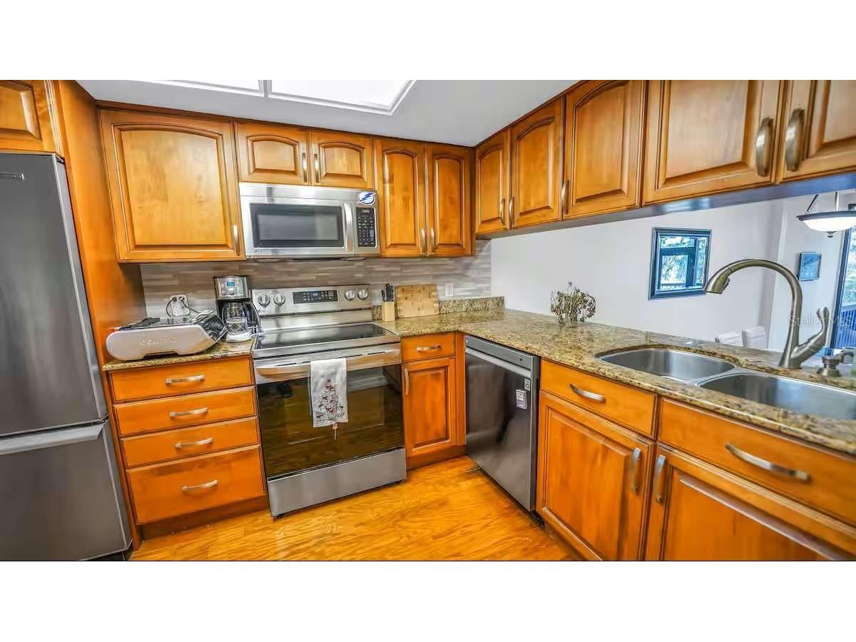 6040 River Trace Road Tampa FL 33617 TB8410278 image8