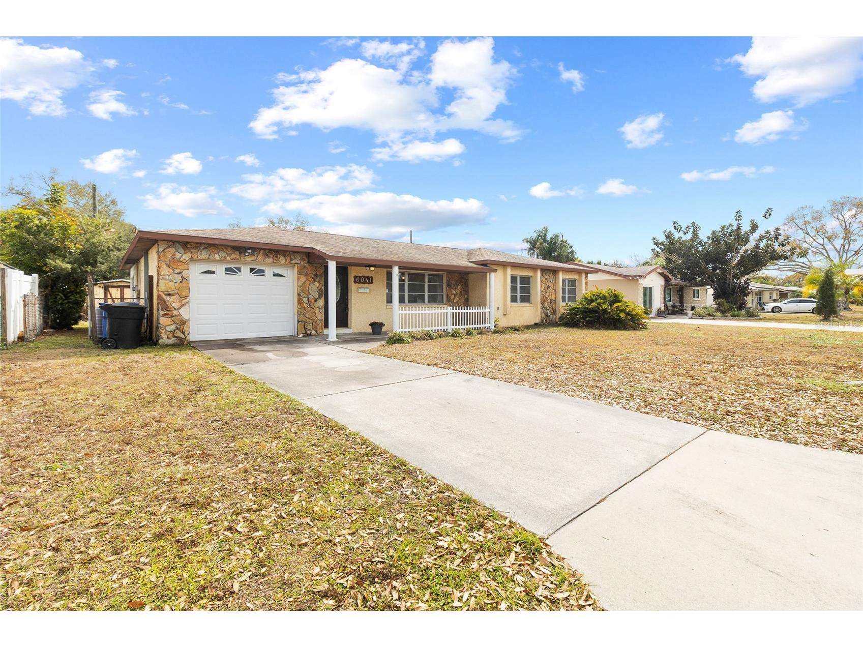 6041 15th Street N Saint Petersburg FL 33703 TB8477584 image1