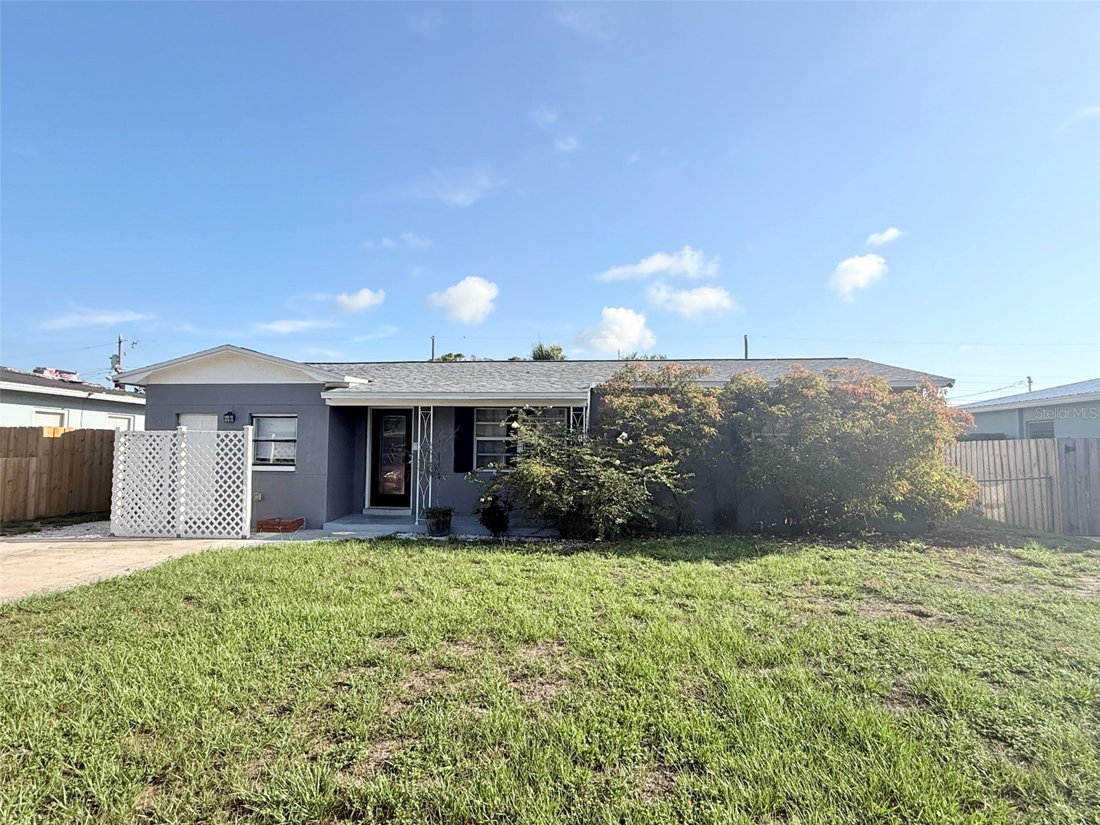 6041 43rd Avenue N Saint Petersburg FL 33709 TB8526667 image1