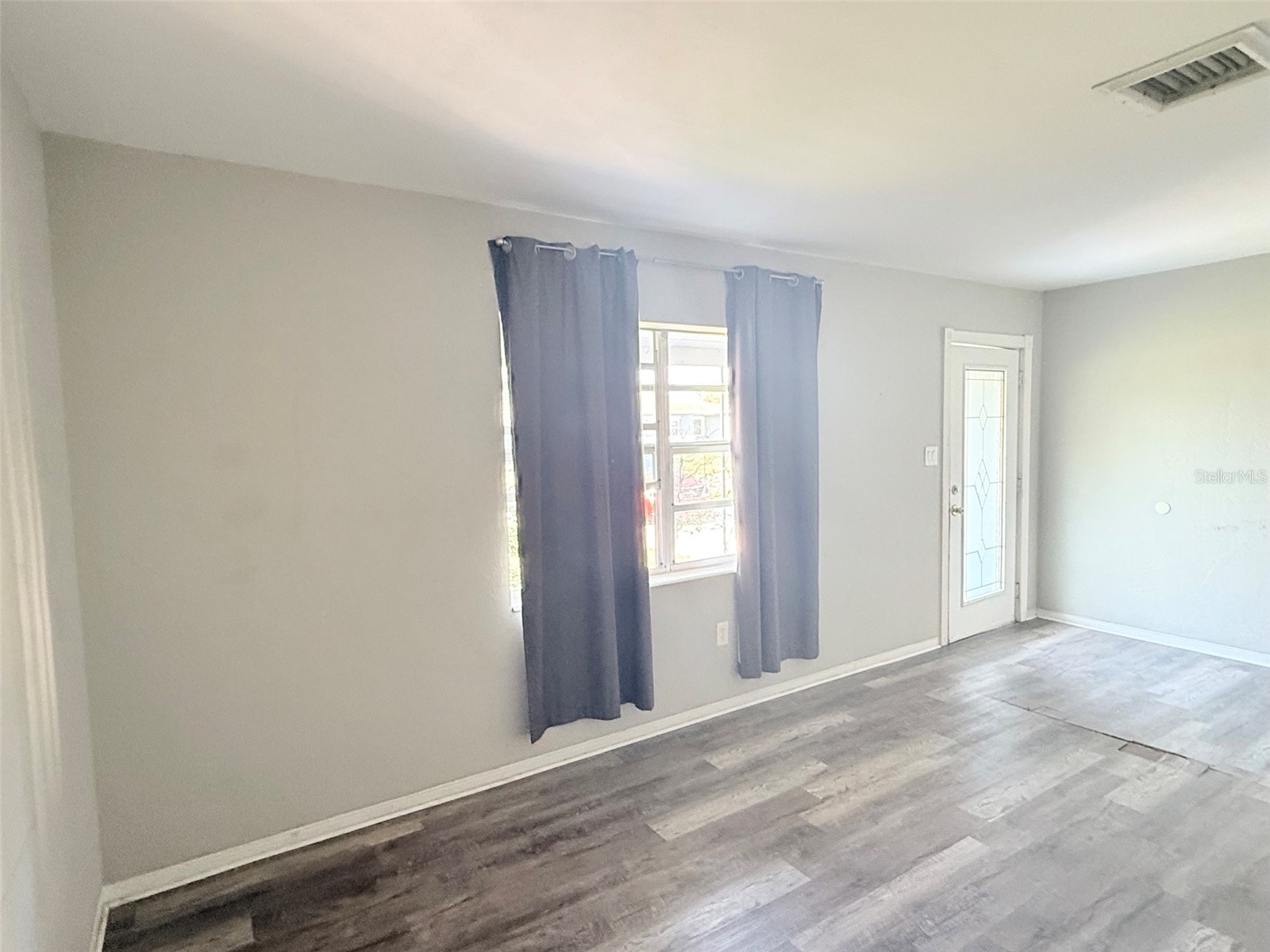 6041 43rd Avenue N Saint Petersburg FL 33709 TB8526667 image4