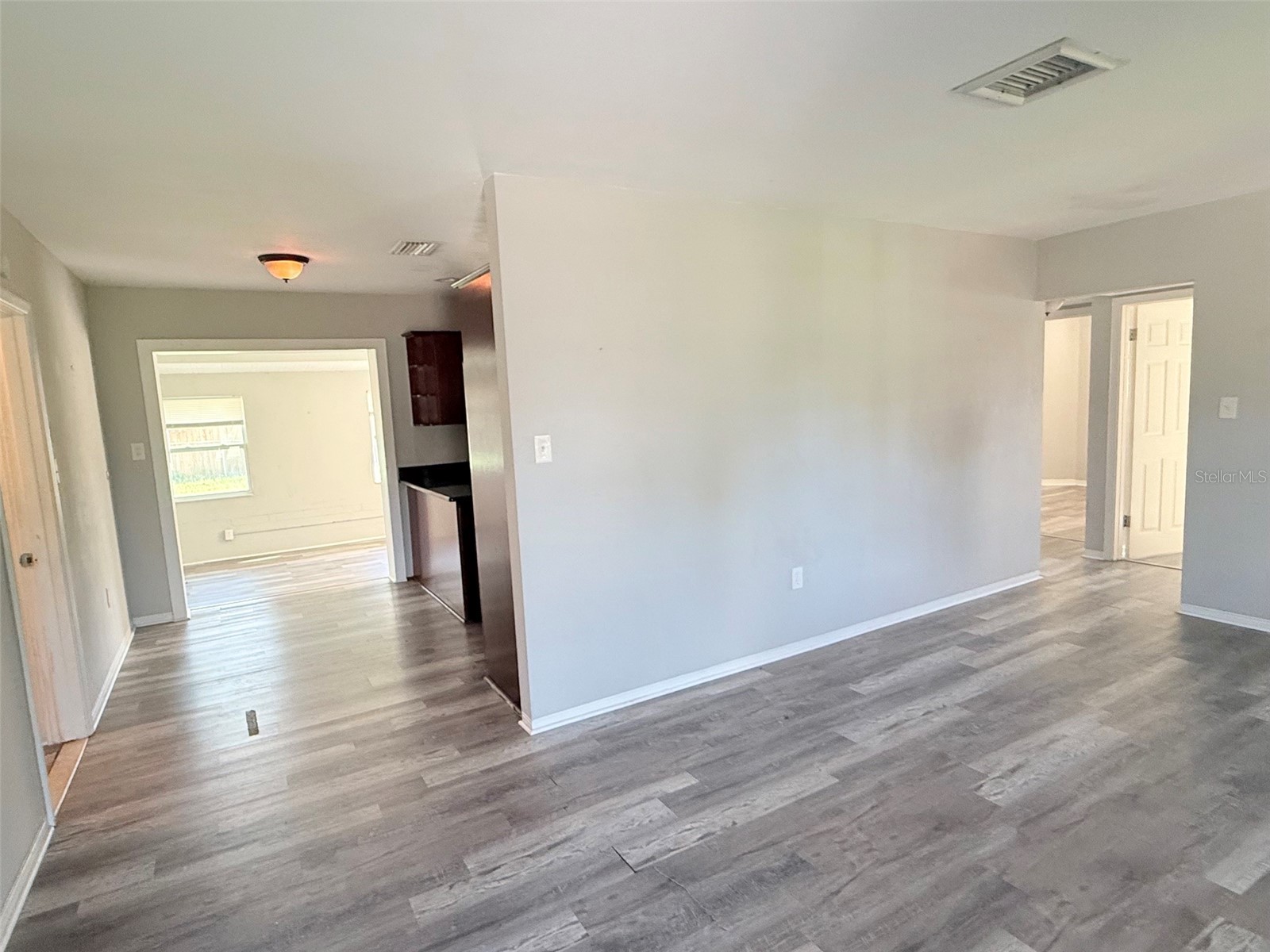 6041 43rd Avenue N Saint Petersburg FL 33709 TB8526667 image5
