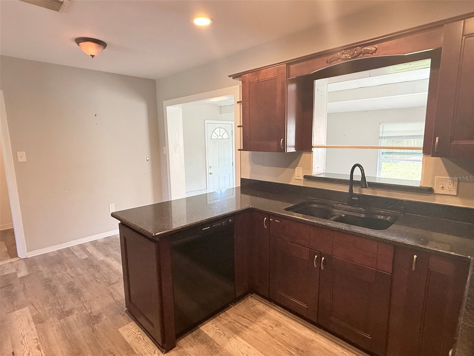 6041 43rd Avenue N Saint Petersburg FL 33709 TB8526667 image9
