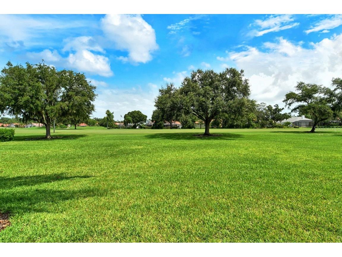 6041 Clubside Drive #6041 Sarasota FL 34243 A4662344 image42