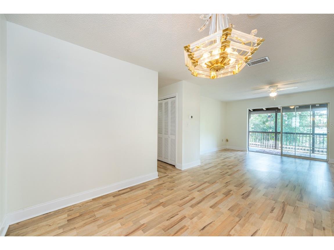 6042 1st Avenue S #31 Saint Petersburg FL 33707 TB8452044 image2